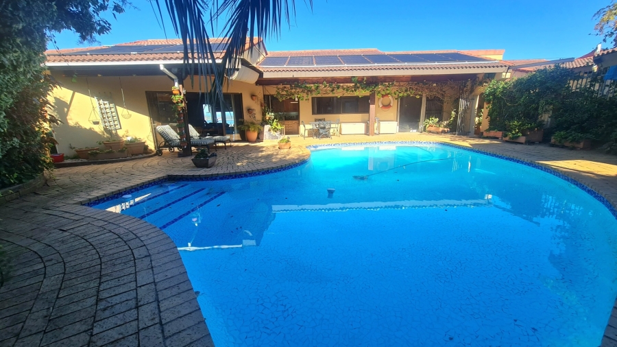 4 Bedroom Property for Sale in Cutty Sark Western Cape